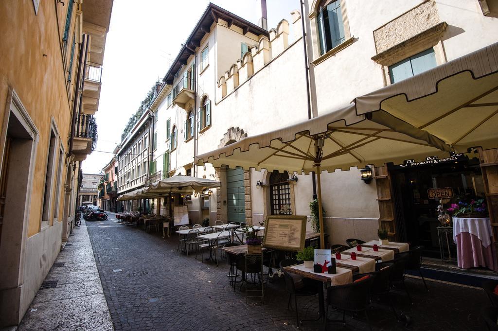 Italianflat - Arena Di Verona Apartments Luaran gambar